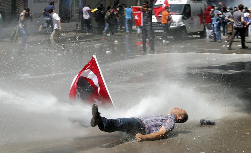 LIBERATİON Ankara 2 Haziran 2013 Fotoğraf: Ümit Bektaş - Reuters