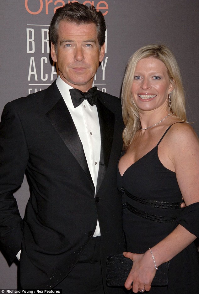 PİERCE BROSNAN VE 43 YAŞINDA KANSERDEN ÖLEN KIZI CHARLOTTE...