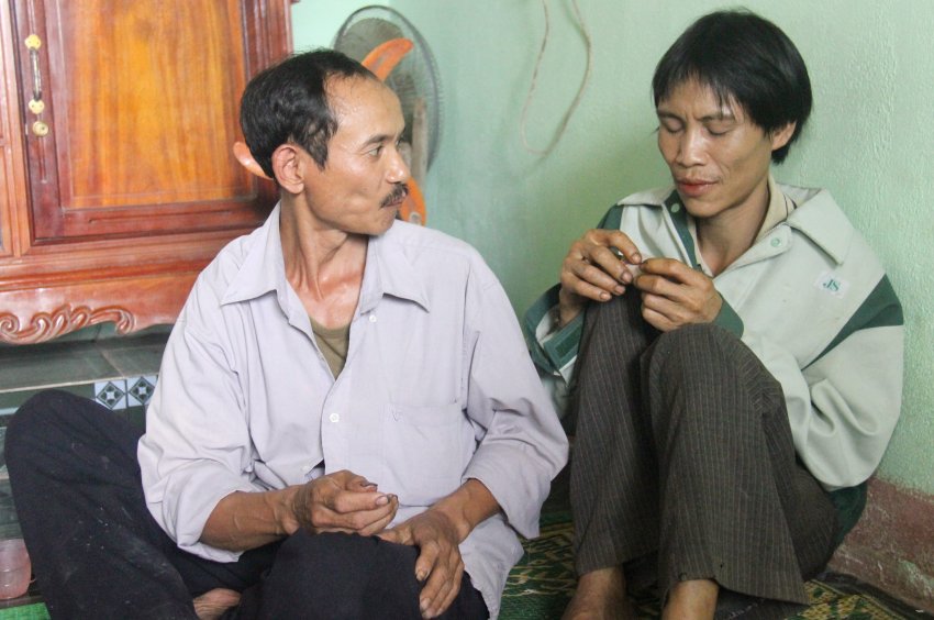 Father and son missing for 40 years in Vietnam found living in fo