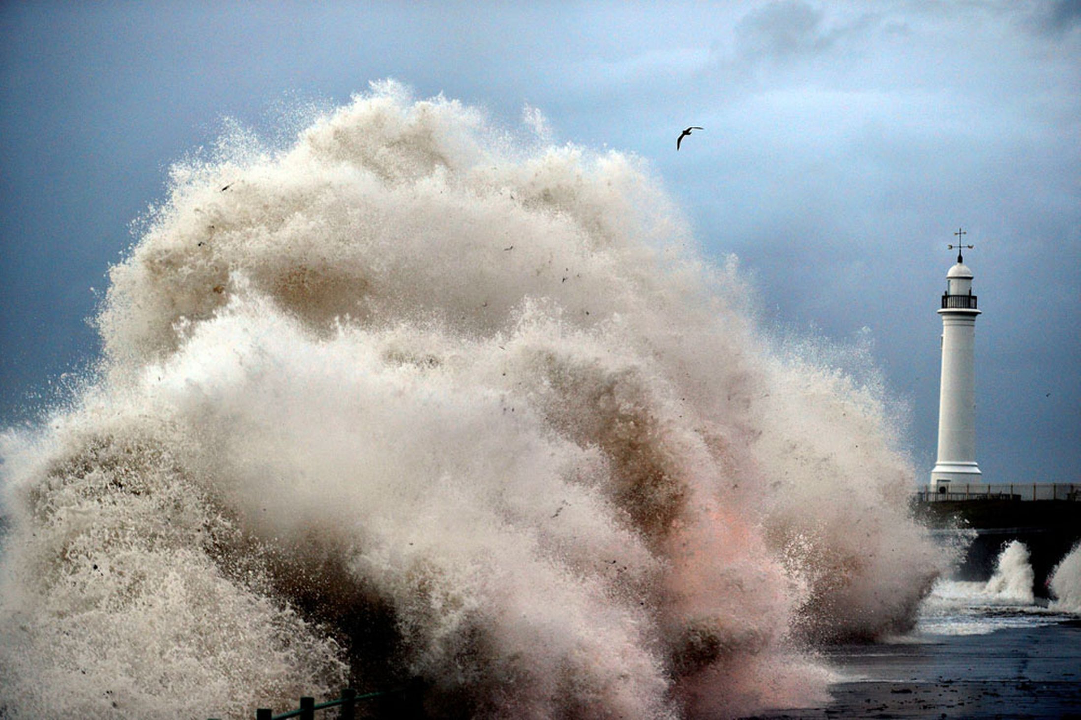 Strong-winds-whip-up-huge-waves-battering-the-coast-at-Seaburn-near-Sunderland-10th-October-2641147