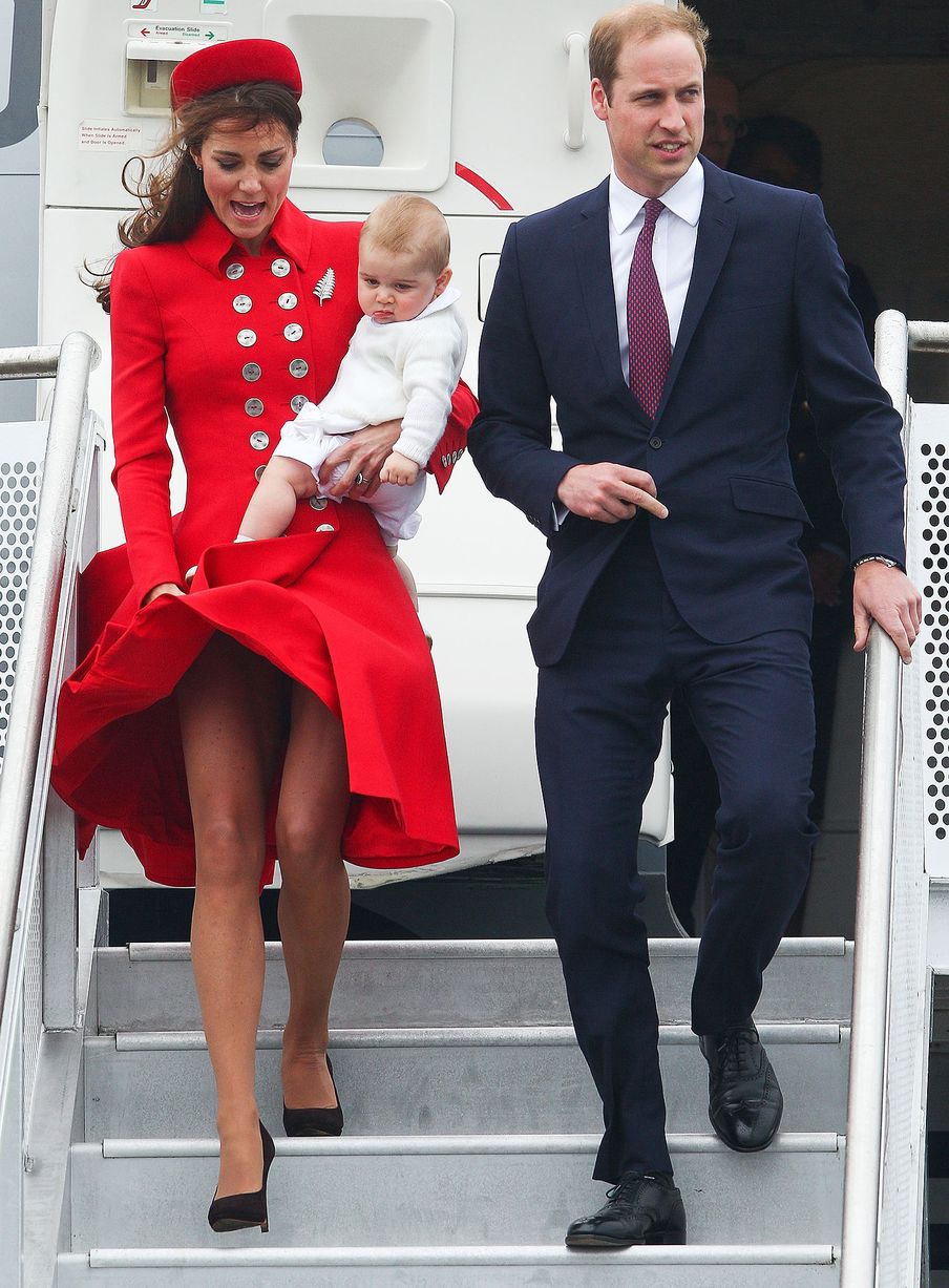 Prince-William-Prince-George-and-Kate-Middleton-arrive-at-Wellington-Airport-3384178