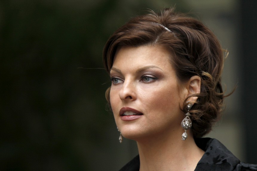 BİR ZAMANLAR BÖYLEYDİ LINDA EVANGELISTA...